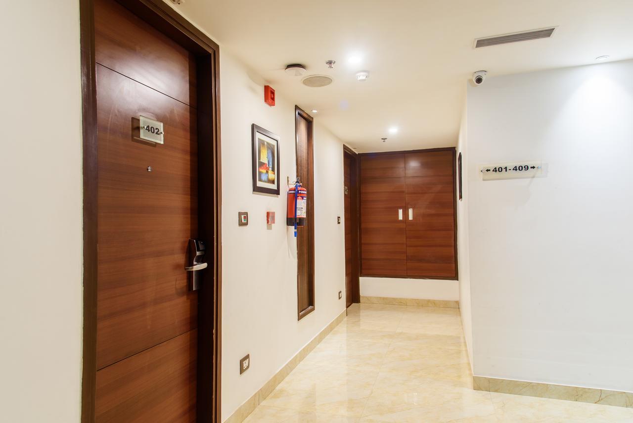 Hotel Ascent Biz Noida Exteriér fotografie